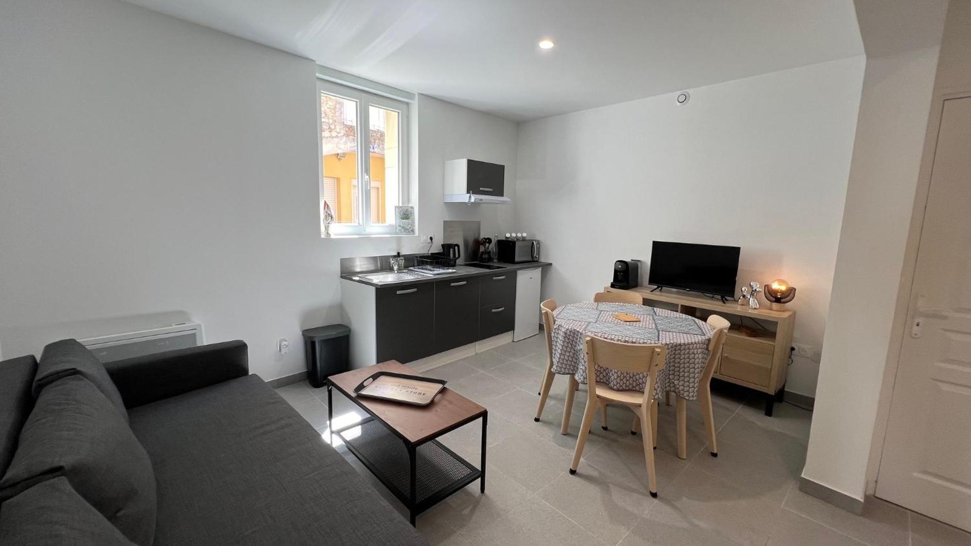 Fenix Appartement T2 40 M2 Cosy Rdc Plein Centre Ville Pierrelatte Exterior foto