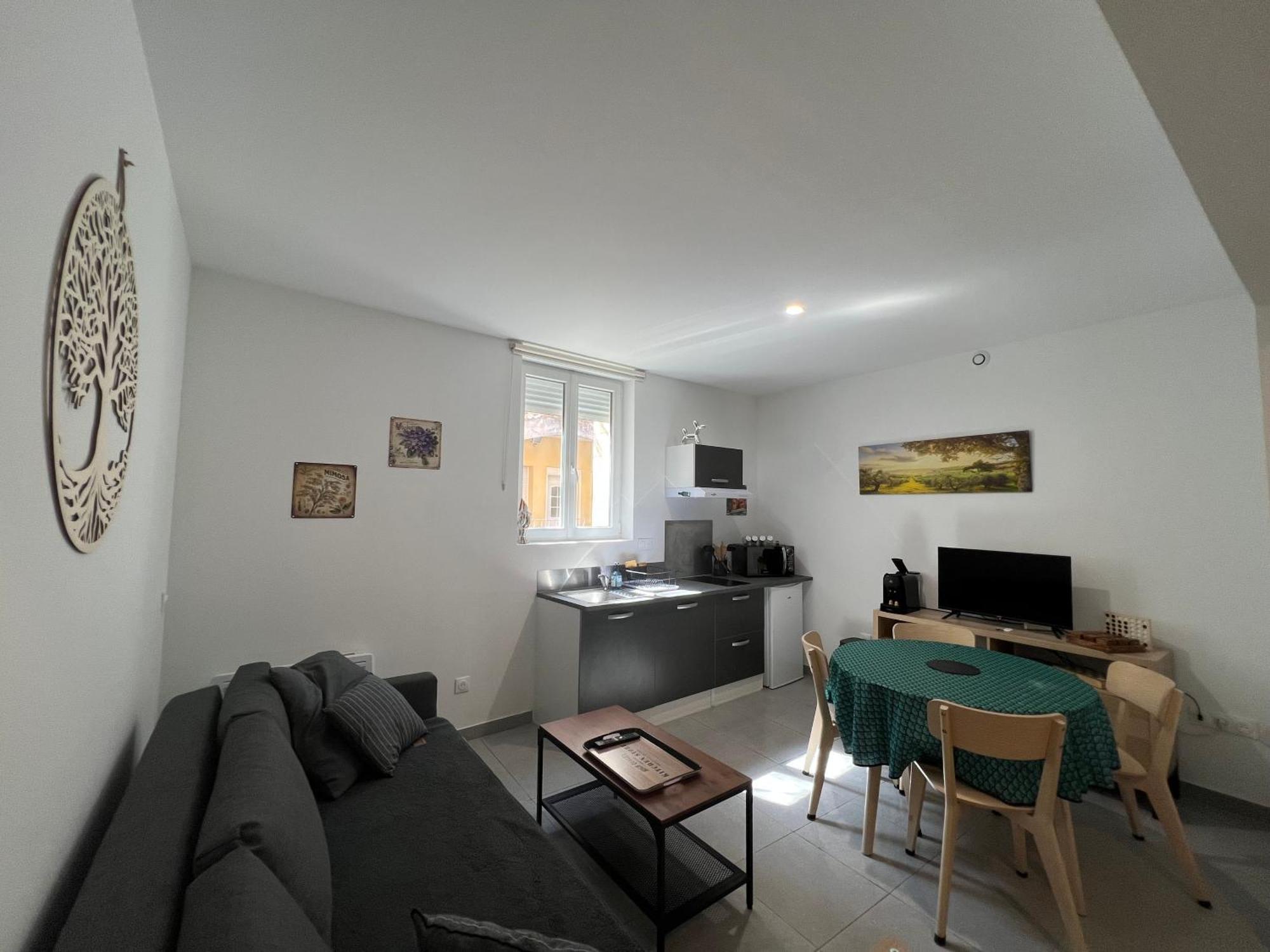 Fenix Appartement T2 40 M2 Cosy Rdc Plein Centre Ville Pierrelatte Exterior foto